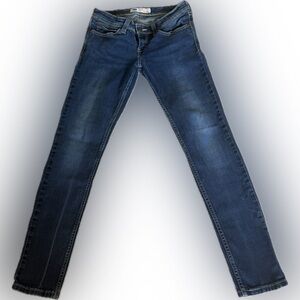 Levi’s Demi Curve Skinny Jeans Women Size 7M Mid Rise Stretch Dark Wash